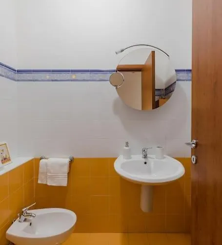 Cinecitta Incantevole E Moderno 2+2+1 Ac Wifi Apartment Rom