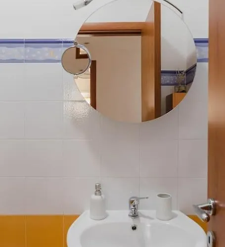 Cinecitta Incantevole E Moderno 2+2+1 Ac Wifi Apartment